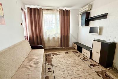 Apartament cu 3 camere decomandat în Crângași