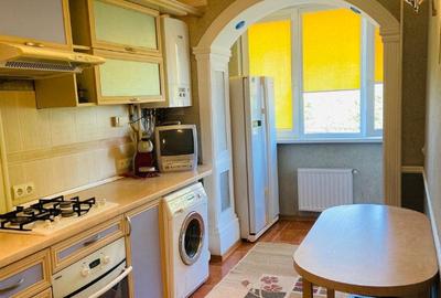 Apartament cu 3 camere decomandat în Grigorescu - 4