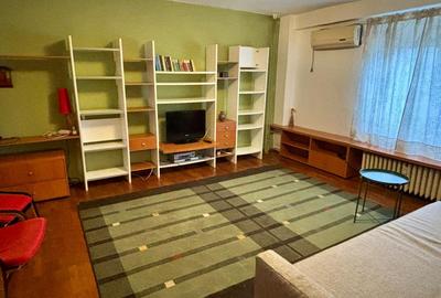 Apartament vesel si colorat la Natiunile Unite - 6