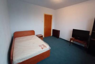 Apartament cu 3 camere decomandat în Baba Novac - 4