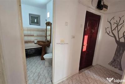 Apartament cu 3 camere semidecomandat în Molid - 3