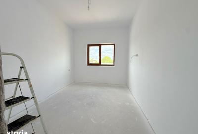 Casă cu 5 camere cu Teren 250 Mp în Giroc - 12