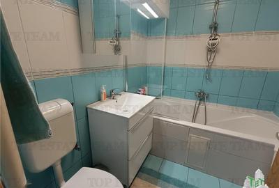 Apartament cu 3 camere decomandat în Turda - 12