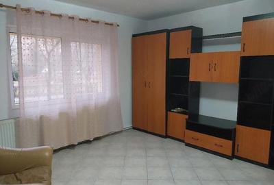 Garsonieră decomandată în Central - 9