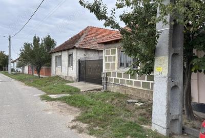 Casă cu 3 camere în Cociuba Mare - 1