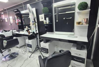 Spațiu comercial, de 40 mp, în Decebal - 3