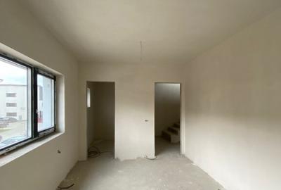 Oferta promotionala! Casa cu 5 camere si terasa circulabila, Subcetate - 8