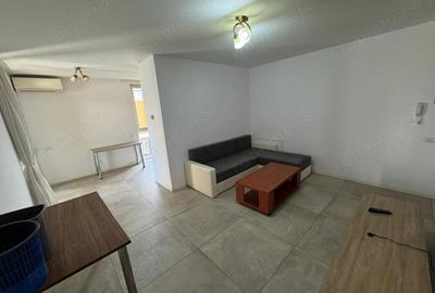 Apartament cu 4 camere semidecomandat în Dumbrăvița - 6