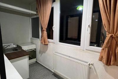 Garsonieră în Militari - 2