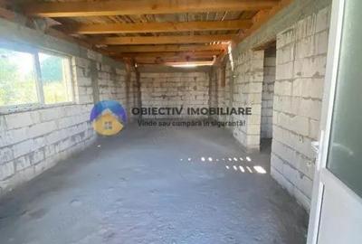 Casă cu 2 camere cu Teren 1240 Mp în Girov - 15
