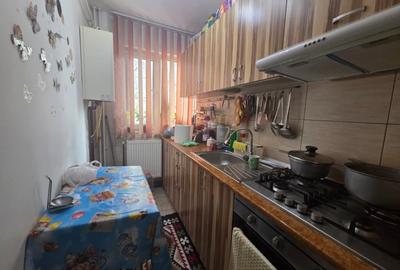 DE VANZARE-APARTAMENT 2 CAMERE-MIRCEA CEL BATRAN - 6