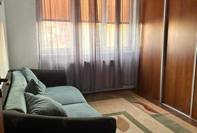 Apartament cu 3 camere în Micro 1 - 7