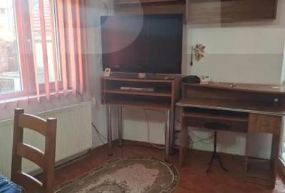 Casă cu 4 camere cu Teren 264 Mp în Central - 8