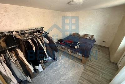 Casă cu Teren 120 Mp în Craiovița Nouă - 4