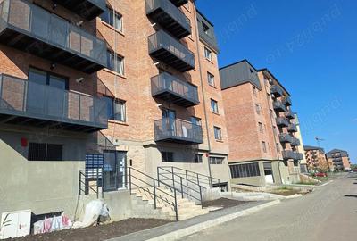 Apartament cu 2 camere decomandat în Chinteni - 6