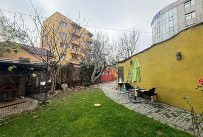 Casă individuală cu 4 camere cu Canalizare în Central - 16