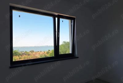 Casă cu Teren 200 Mp în Palazu Mare - 3