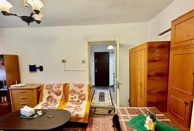 Apartament 2 camere etaj 3,zona Cinema Patria - 2