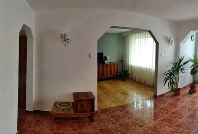 Apartament 3 camere - etaj 1, bloc izolat. - 8
