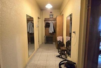 OCAZIE RARA! AP.4 CAM.DECOM.ET2/3 GARAJ SI BOXA SECTOR 1 PAJURA - 23