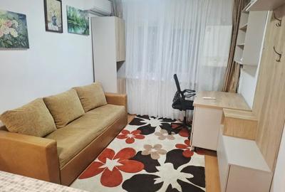 Apartament cu 2 camere semidecomandat, mobilat în Tătărași