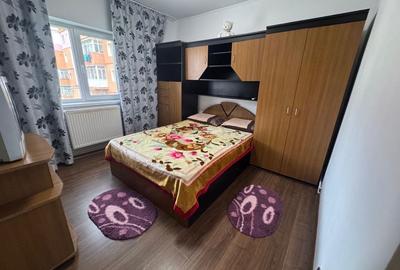 Apartament cu 2 camere decomandat în Debarcader - 1