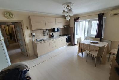 Apartament 3 camere de vânzare–complet mobilat, pe Str. Novaci/13 Sept - 2