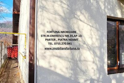 Vila cocheta prevazuta cu garaj si 500 mp teren,com.Alexandru cel Bun - 8