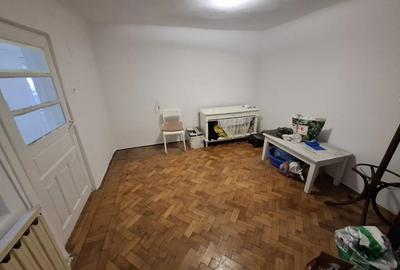 Vand casa langa B-dul Laminorului Vand casa langa B-dul Laminorului - 6