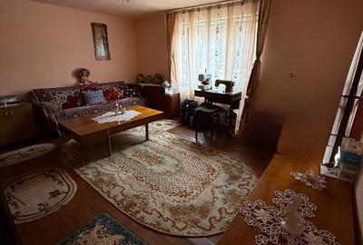 Casă cu 3 camere în Vețca - 1