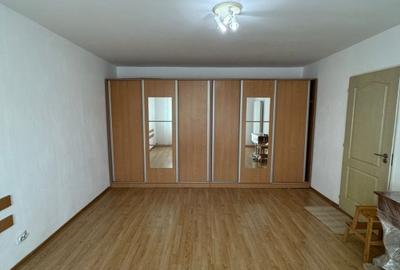 GARSONIERA- CENTRALA PROPRIE - VITAN MALL - 2