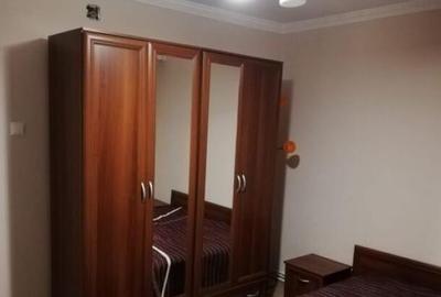 Apartament cu 2 camere decomandat în Regie