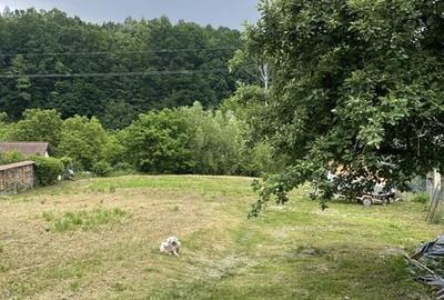 Casă cu 3 camere cu Teren 72 Mp în Buhoci - 2