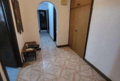 APARTAMENT 3 CAMERE-RAHOVA-DUMBRAVA NOUA-BARCA-DECOMANDAT - 5