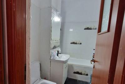 Apartament cu 3 camere semidecomandat în Central - 2