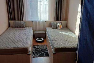 Casă individuală cu 5 camere cu Canalizare în Central - 9