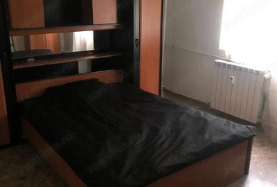 Apartament 2 camere vanzare zona 13 Septembrie la etajul 2