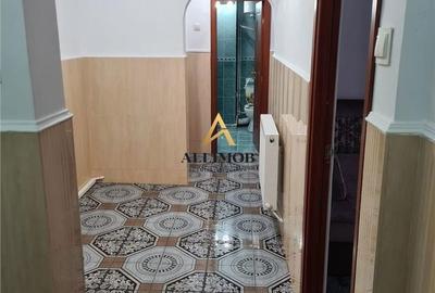 Apartament cu 2 camere în Micro 6 - 6