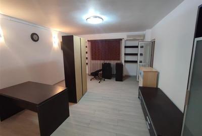 Vanzare apartament 3 camere Tei renovat, cu centrala - 4