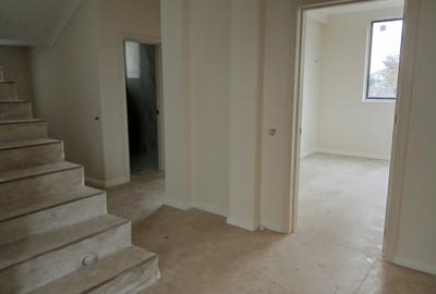 Casă individuală cu 5 camere cu Canalizare în Haliu - 9