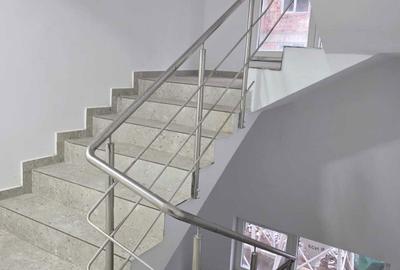 Apartament cu 2 camere decomandat în Roșu - 2