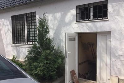 Casă cu Teren 590 Mp în Central - 6