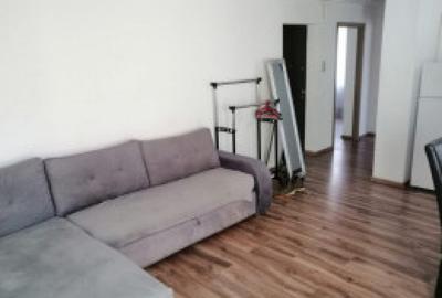 Apartament cu 3 camere decomandat în Central - 1