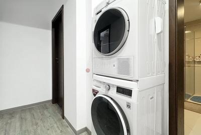 Terase generoase cu vederea spre padure - 8