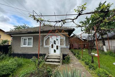 Casă individuală cu 5 camere în Măgureni