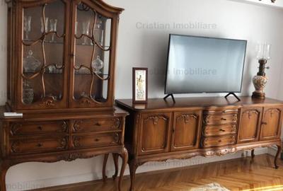 Apartament cu 3 camere decomandat în Călărași - 2