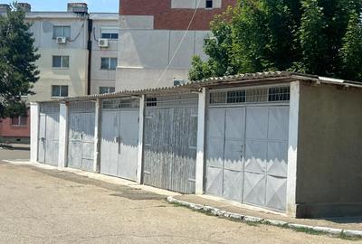 Apartament 2 camere, gaze la usa, garaj, Eforie Sud, la 300 m de plaja,71900 eur - 16