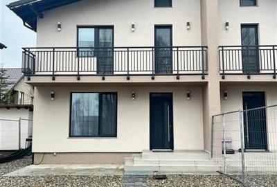 Duplex cu 3 camere cu Canalizare în Stupini - 13