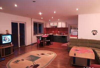 Casă cu 5 camere cu Teren 500 Mp în Central - 4