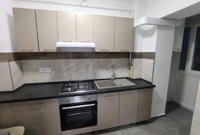Apartament cu 2 camere decomandat în George Enescu - 3